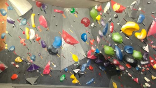 大阪府のクライミング施設「MINORITE（ミノリテ）」